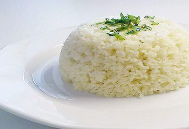 Párolt rizs   